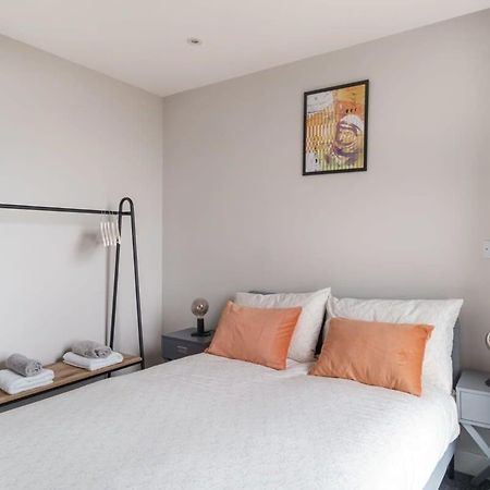 Fantastic 3 Bedroom Manchester Apartment Eksteriør bilde