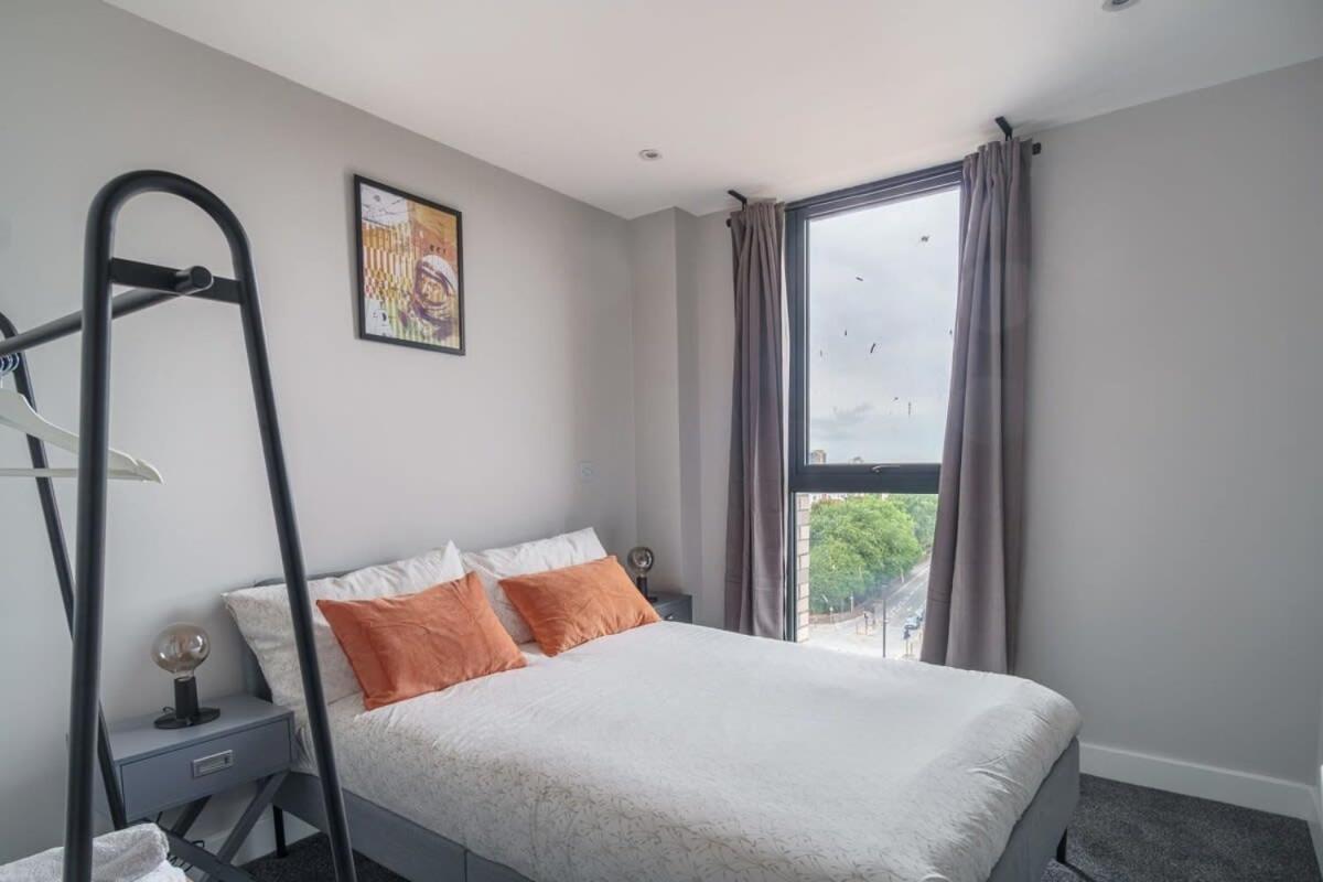 Fantastic 3 Bedroom Manchester Apartment Eksteriør bilde